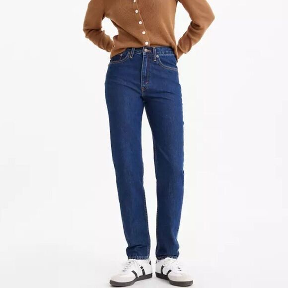 Levi’s Premium 80's Mom Jeans High Rise Tapered Dark Wash Blue Size 23 x 30 - Picture 1 of 12